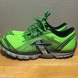 Brooks Pure Cadence Lime Green Running Shoes Men’s Size 9.5